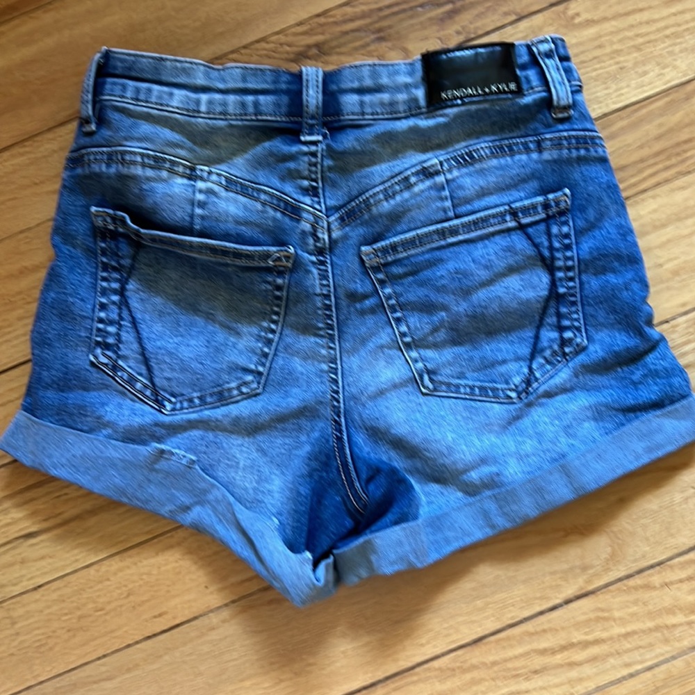 Shorts - Picture 2 of 2